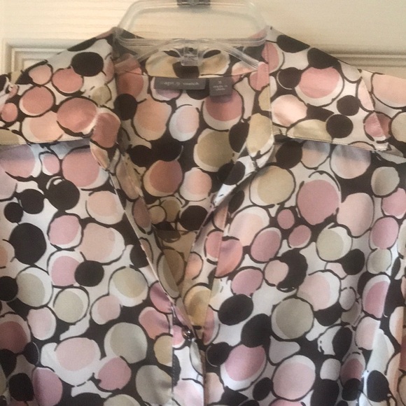 Polka dot Blouse - Picture 2 of 3